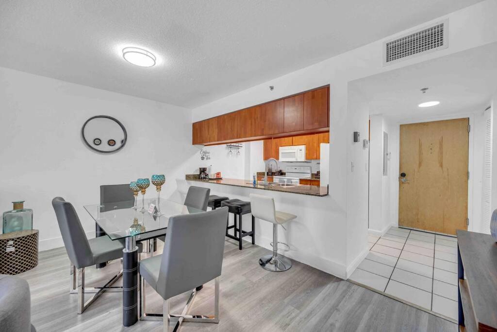 Spacious 1Bedroom Unit Brickell-Free Parking Miami Ngoại thất bức ảnh
